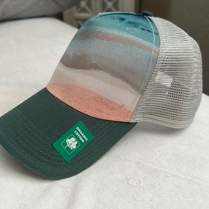 La Viva Trucker Hat